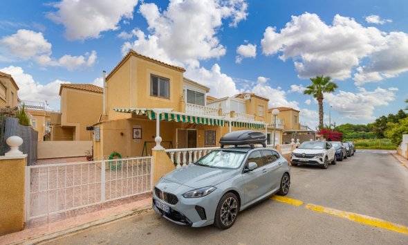 Revente - Villa -
Torrevieja - El Limonar