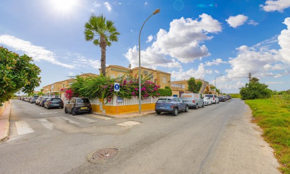 Revente - Villa -
Torrevieja - El Limonar
