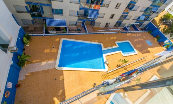 Resale - Apartment -
Torrevieja - Playa de los Locos