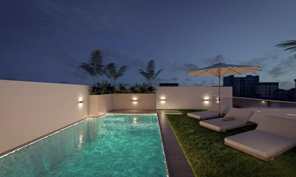 Nouvelle construction - Attique -
Torrevieja - Centro