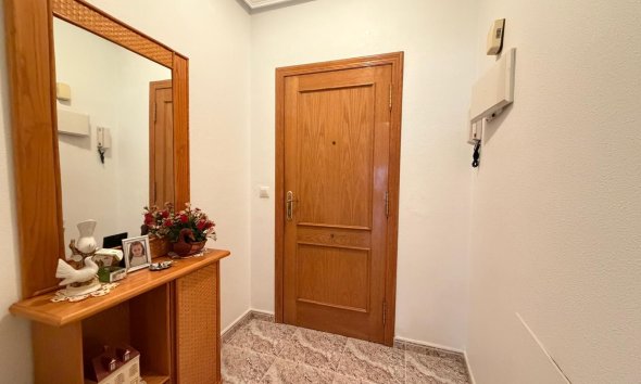 Revente - Apartment -
Torrevieja - Playa del Cura