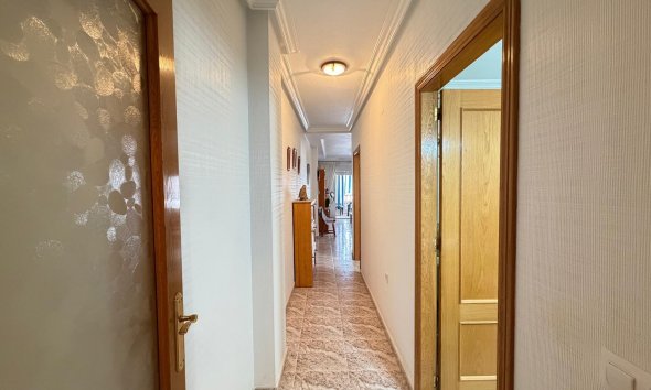 Revente - Apartment -
Torrevieja - Playa del Cura