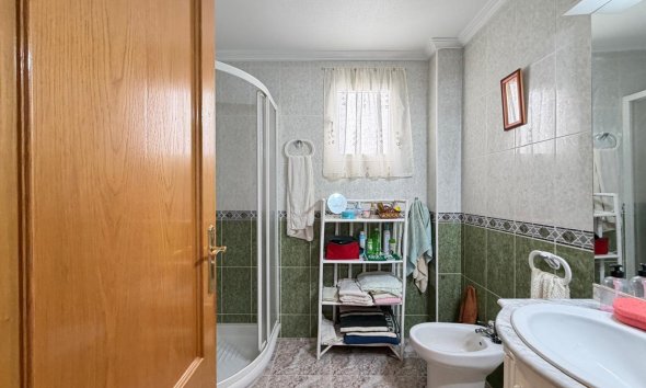 Revente - Apartment -
Torrevieja - Playa del Cura