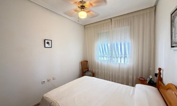 Revente - Apartment -
Torrevieja - Playa del Cura