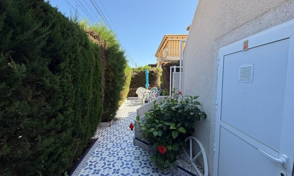 Revente - Bungalow -
Torrevieja - Punta Prima