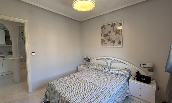 Revente - Bungalow -
Torrevieja - Punta Prima