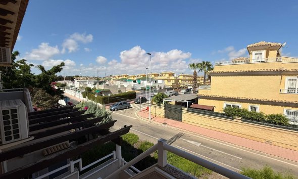 Revente - Bungalow -
Torrevieja - Punta Prima