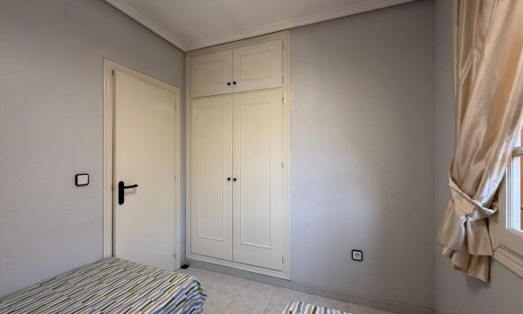 Revente - Bungalow -
Torrevieja - Punta Prima