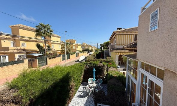 Revente - Bungalow -
Torrevieja - Punta Prima