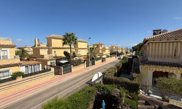 Revente - Bungalow -
Torrevieja - Punta Prima