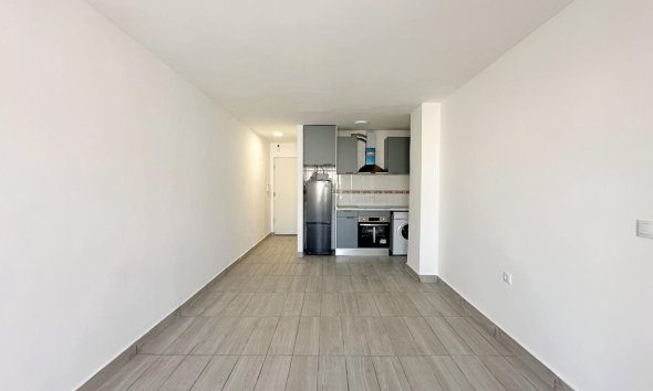 Revente - Apartment -
Torrevieja - Centro