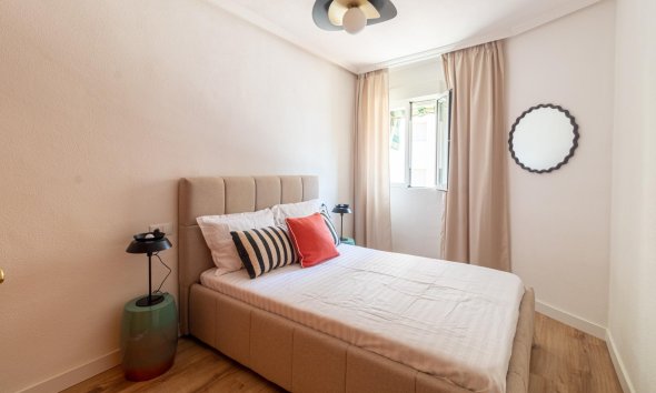 Revente - Apartment -
Torrevieja - La Mata Pueblo