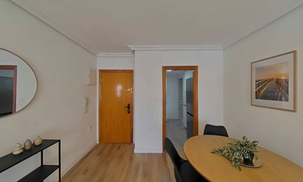Revente - Apartment -
Torrevieja - La Mata Pueblo