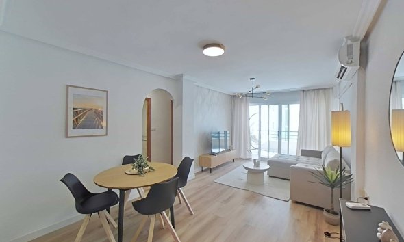 Revente - Apartment -
Torrevieja - La Mata Pueblo