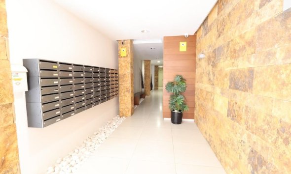 Revente - Apartment -
Torrevieja - Costa Blanca