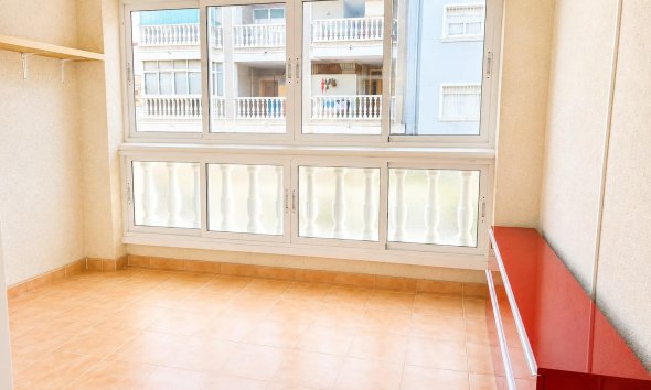 Revente - Apartment -
Torrevieja - Playa del Cura
