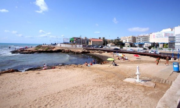 Revente - Apartment -
Torrevieja - Playa del Cura