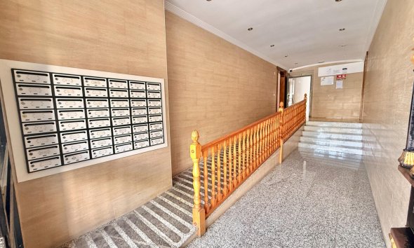 Revente - Apartment -
Torrevieja - Estacion De Autobuses