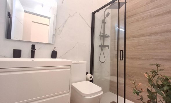 Revente - Town House -
Orihuela Costa - Playa Flamenca