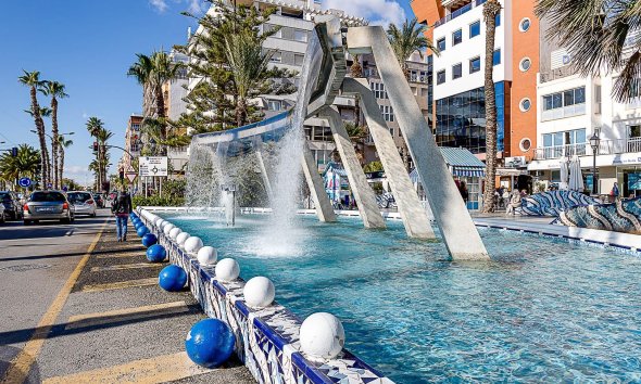 Revente - Apartment -
Torrevieja - Habaneras