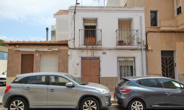 Revente - Town House -
Guardamar del Segura - Centro