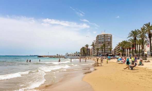 Revente - Apartment -
Torrevieja - Nueva Torrevieja