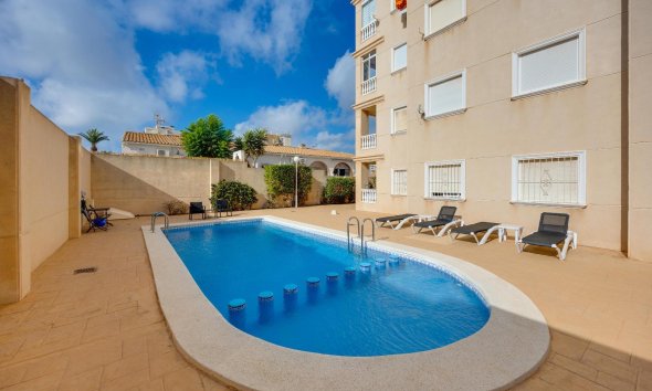 Revente - Apartment -
Torrevieja - Nueva Torrevieja