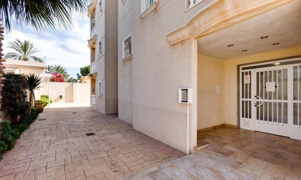Revente - Apartment -
Torrevieja - Nueva Torrevieja