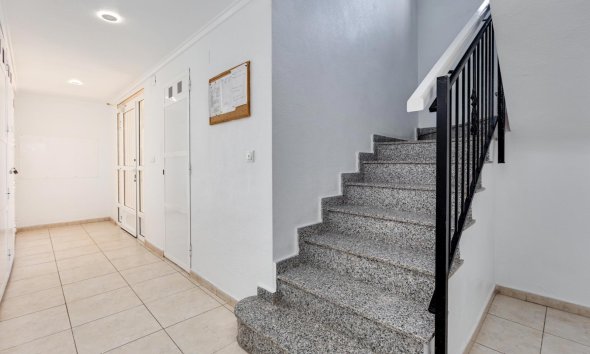 Revente - Apartment -
Torrevieja - Nueva Torrevieja