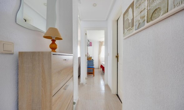 Revente - Apartment -
Torrevieja - Nueva Torrevieja