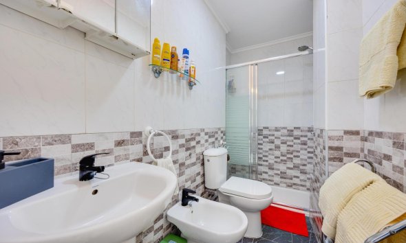 Revente - Apartment -
Torrevieja - Nueva Torrevieja