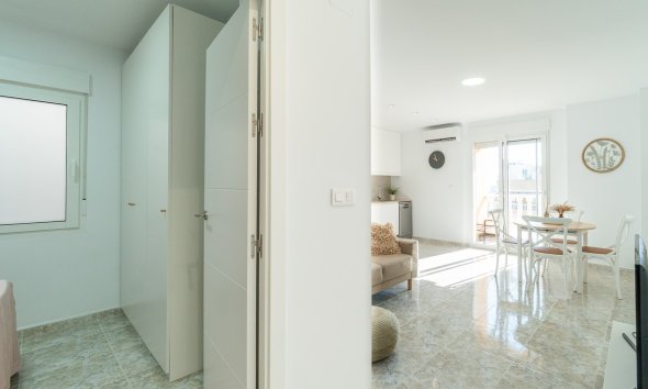 Revente - Apartment -
Torrevieja - Costa Blanca
