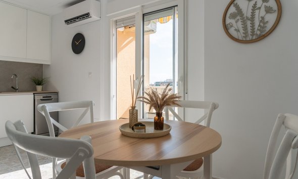 Revente - Apartment -
Torrevieja - Costa Blanca