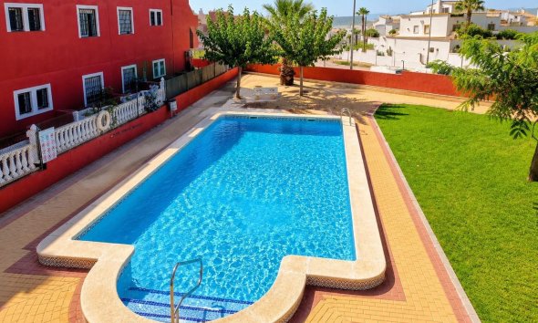 Revente - Bungalow -
Orihuela Costa - Costa Blanca