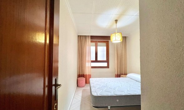 Revente - Apartment -
Torrevieja - Acequion