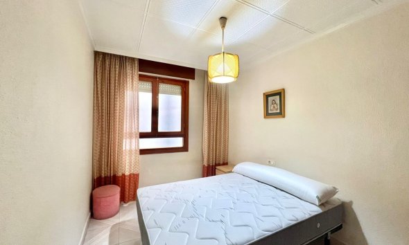 Revente - Apartment -
Torrevieja - Acequion