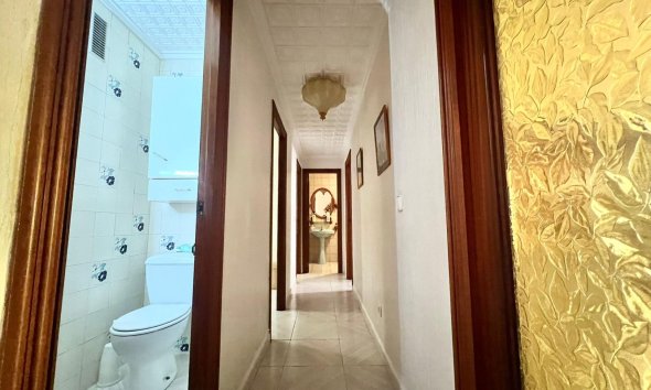 Revente - Apartment -
Torrevieja - Acequion
