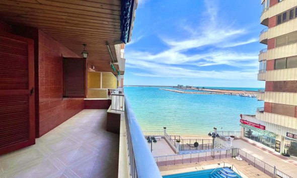 Revente - Apartment -
Torrevieja - Acequion