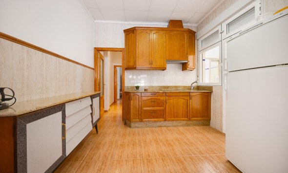 Revente - Apartment -
Torrevieja - Paseo Maritimo