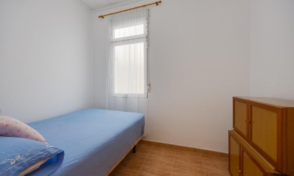 Revente - Apartment -
Torrevieja - Paseo Maritimo