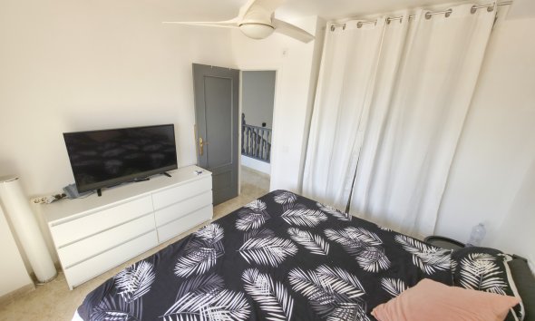 Revente - Villa -
Villamartin - Costa Blanca