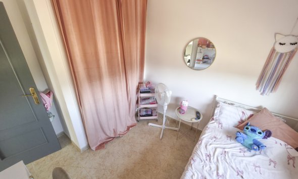 Revente - Villa -
Villamartin - Costa Blanca