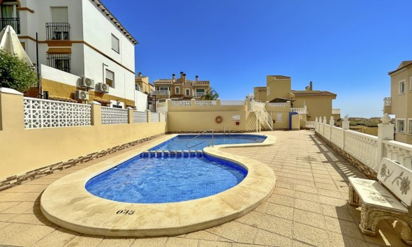 Revente - Villa -
Villamartin - Costa Blanca