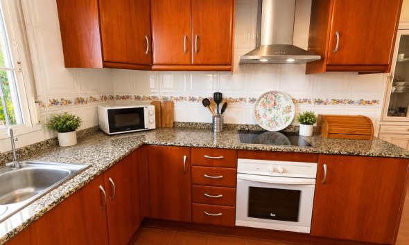 Revente - Bungalow -
Orihuela Costa - Lomas de Cabo Roig