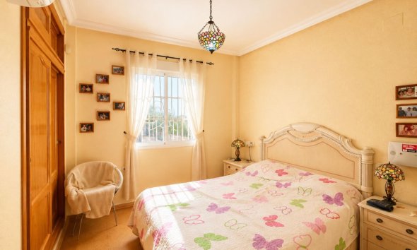 Revente - Bungalow -
Orihuela Costa - Lomas de Cabo Roig