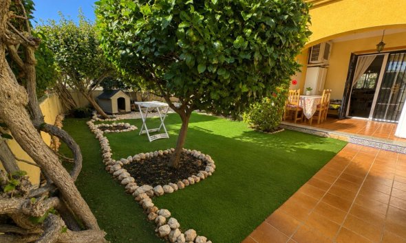 Revente - Bungalow -
Orihuela Costa - Lomas de Cabo Roig