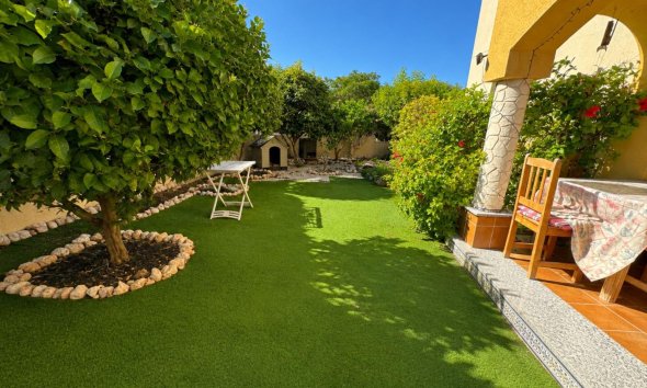 Revente - Bungalow -
Orihuela Costa - Lomas de Cabo Roig