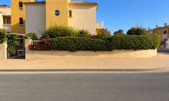 Revente - Bungalow -
Orihuela Costa - Lomas de Cabo Roig