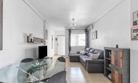 Revente - Apartment -
Orihuela Costa - Costa Blanca