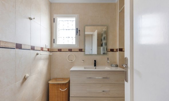 Revente - Apartment -
Orihuela Costa - Costa Blanca